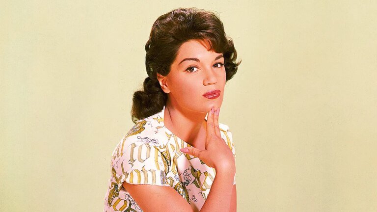 Connie Francis, 'Pretty Little Baby' singer, dead at 87