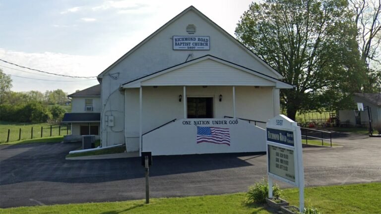 Suspect shoots trooper, opens fire at Kentucky church leaving multiple people injured