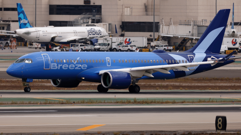 FBI investigating midair brawl that forced Breeze Airways flight to divert