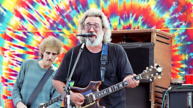 Grateful Dead’s Jerry Garcia was intimidated by guitar legend Michael Bloomfield: book
