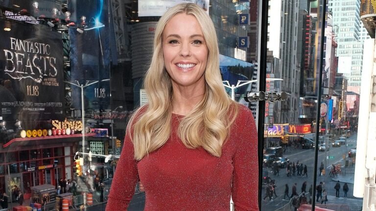 Kate Gosselin shuts down rumors she's not in touch with daughter Hannah