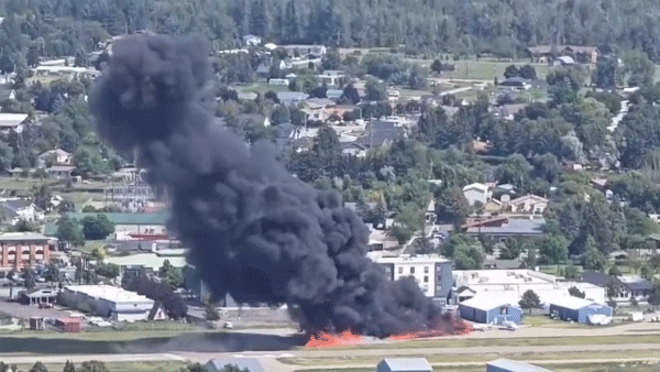 Pilot, 3 passengers walk away from fiery plane crash in Montana: Video