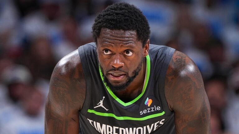Timberwolves star Julius Randle reacts to tragic Minneapolis mass shooting: 'We gotta be better'
