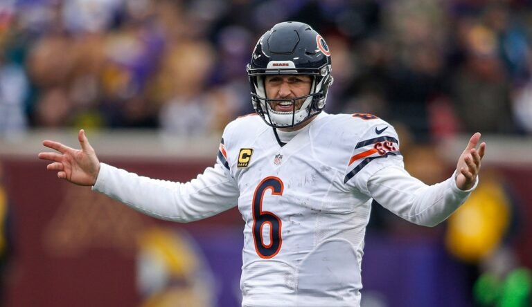Jay Cutler reports to jail to serve sentence for misdemeanor DUI