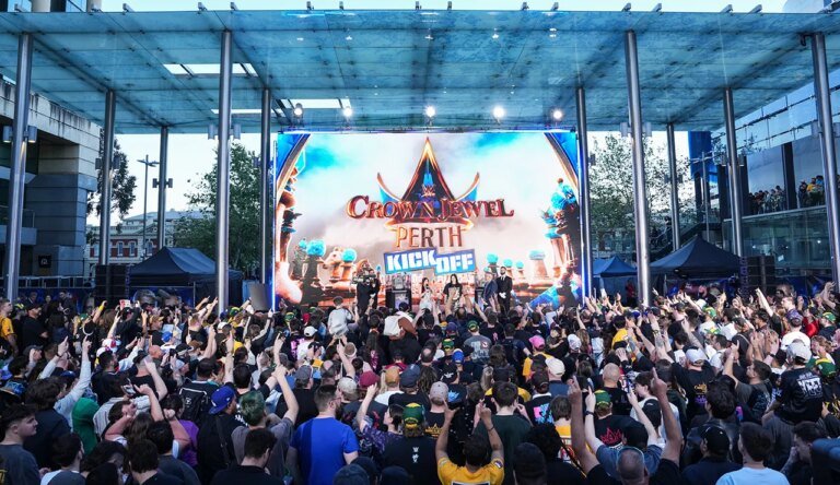 'Star-Spangled Banner' booed heavily at WWE's Crown Jewel in Australia