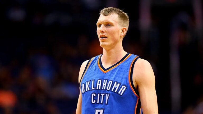 Ex-NBA player and former Duke standout Kyle Singler arrested for assault in Oklahoma, officials say