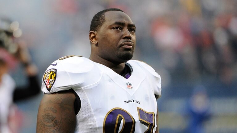 Ravens mourn loss of former defensive lineman, Super Bowl champion Arthur Jones