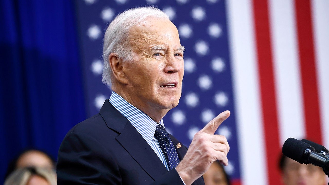 Bombshell report alleges Biden team pushed airports to house migrants, risking safety and more top headlines