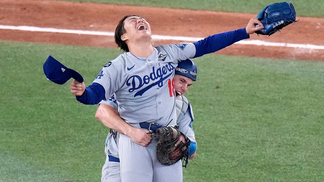 Dodgers' Yoshinobu Yamamoto wins World Series MVP