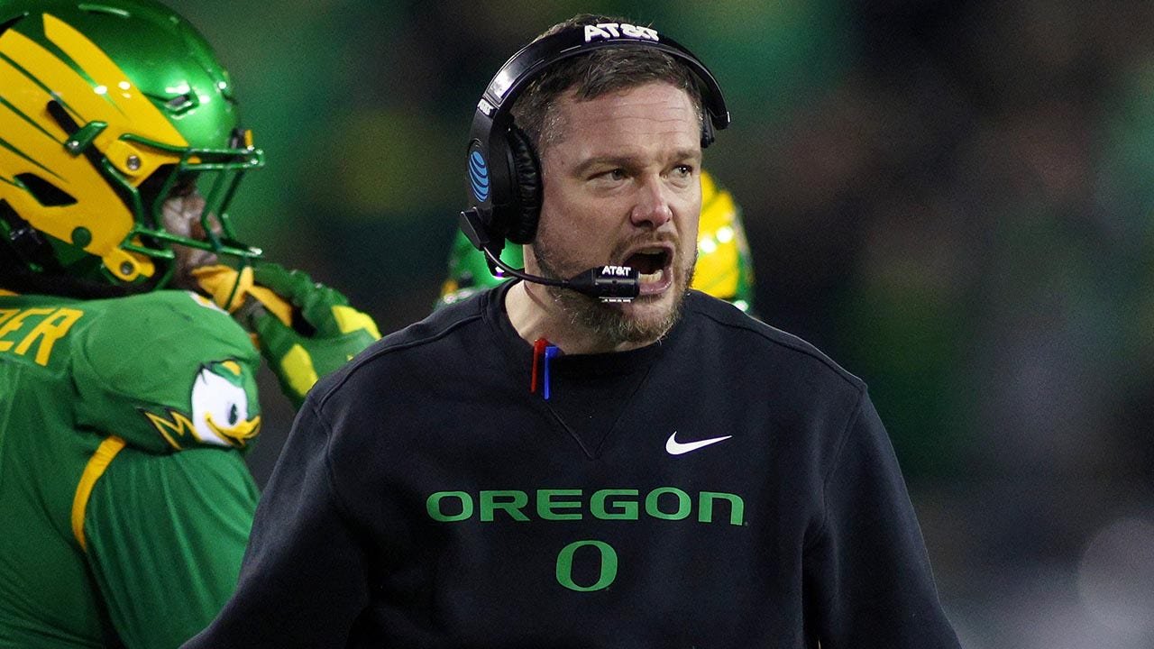 Oregon's Dan Lanning fires off his complaint about College Football Playoff format