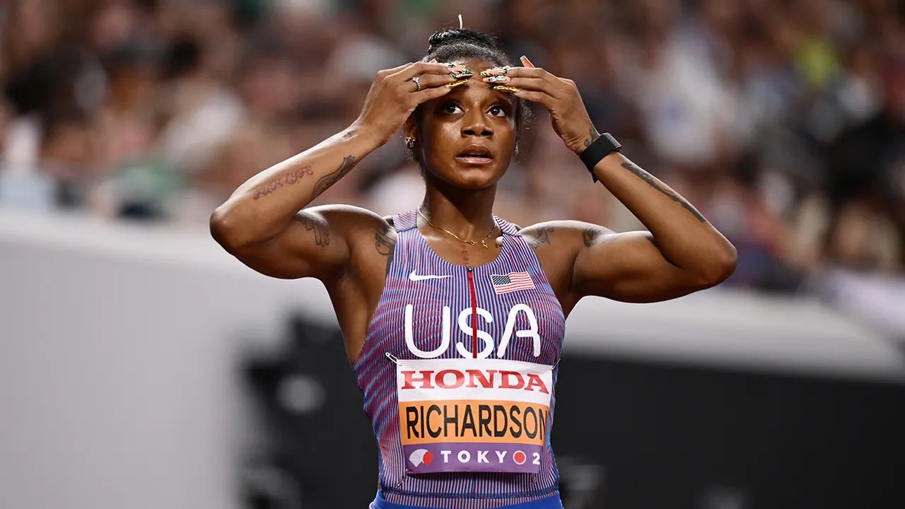 Olympian Sha'Carri Richardson pleads with officer to ‘work with me’ during speeding arrest: ‘I’m begging you’