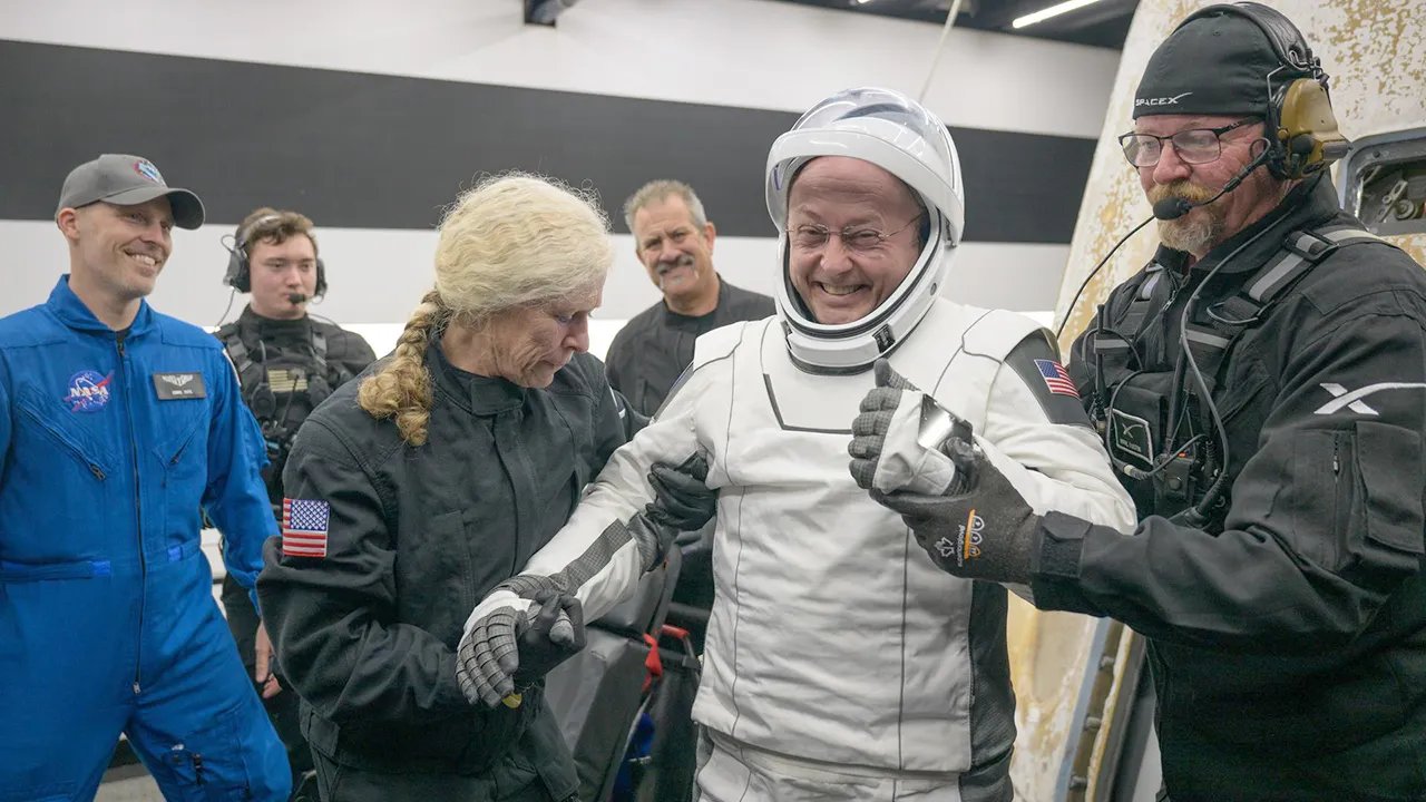NASA astronaut reveals he was the one who had a medical issue that led to crew's early return to Earth