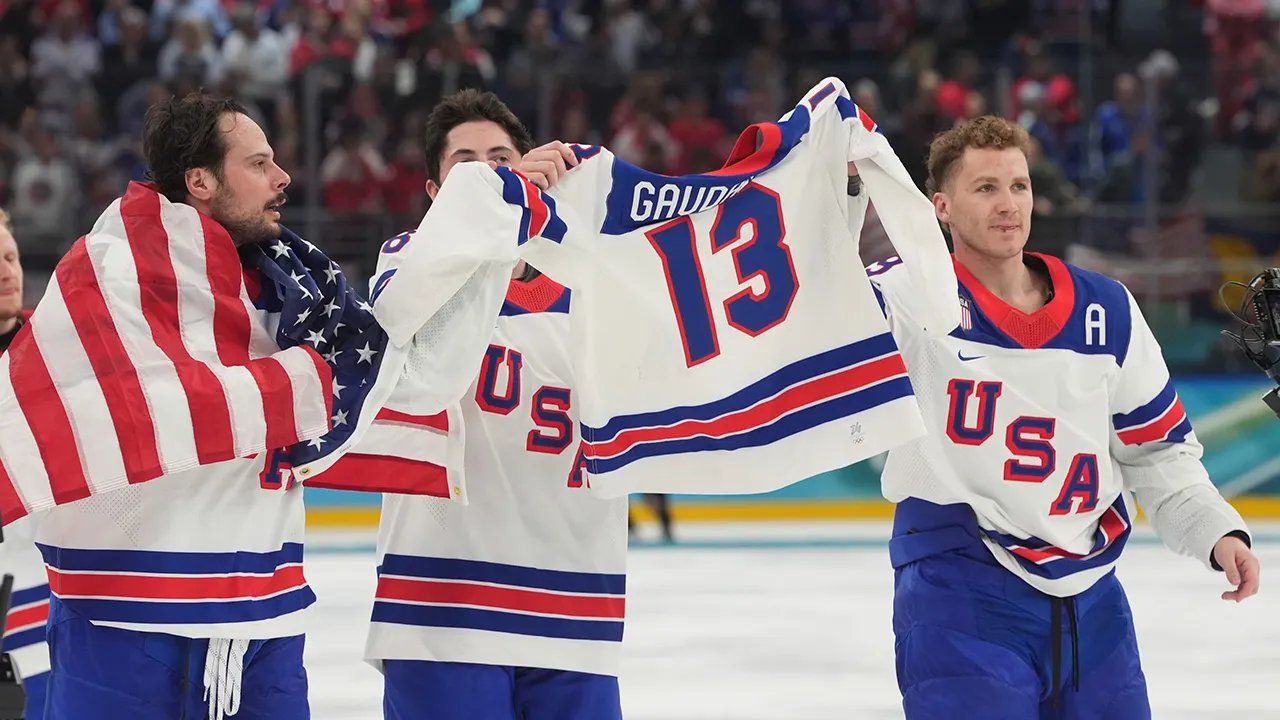 Team USA men's hockey honors Johnny Gaudreau after winning Olympic gold
