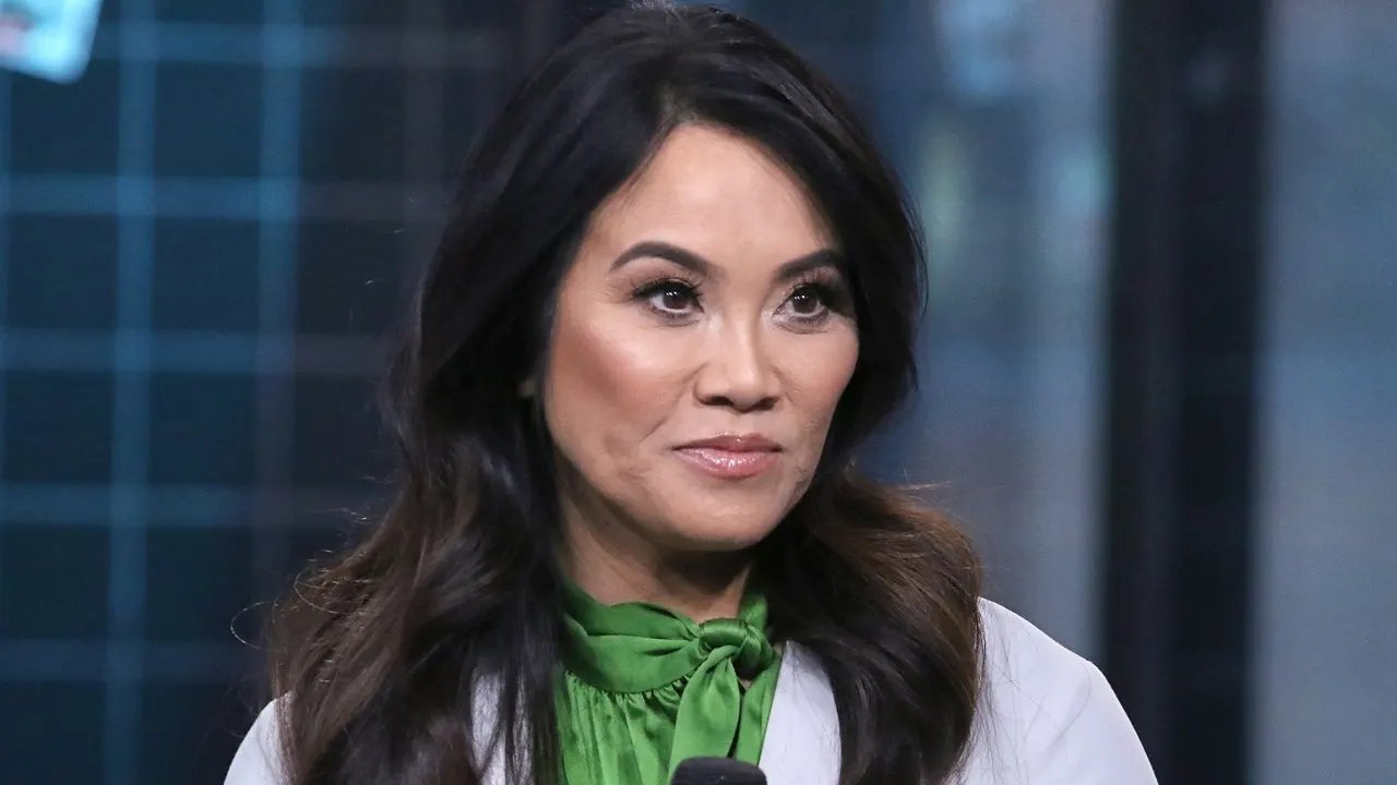 Reality star Dr. Pimple Popper suffered a stroke while filming her show, says part of her brain 'died'
