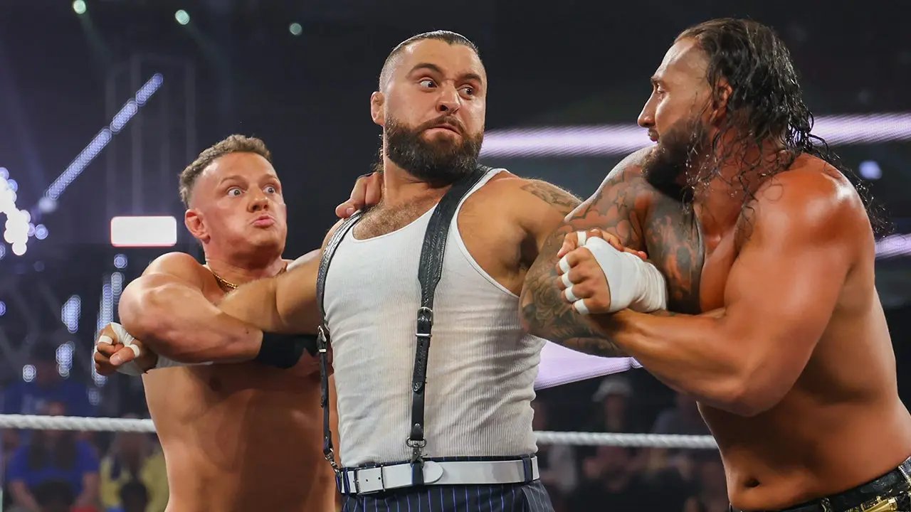 WWE NXT star talks Chicago Bears' possible move to Indiana: 'What the F?'