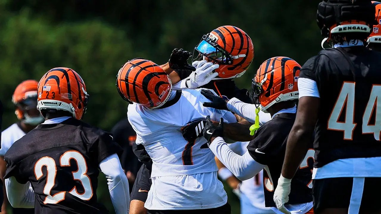 Ja'Marr Chase throws helmet as fight breaks out on first day of Bengals training camp