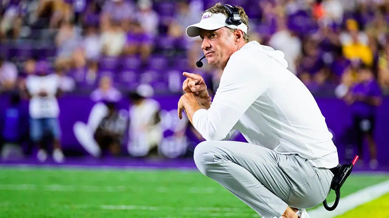 'He's Dust': Ole Miss students rip Lane Kiffin as LSU coach prepares for hatred in Oxford