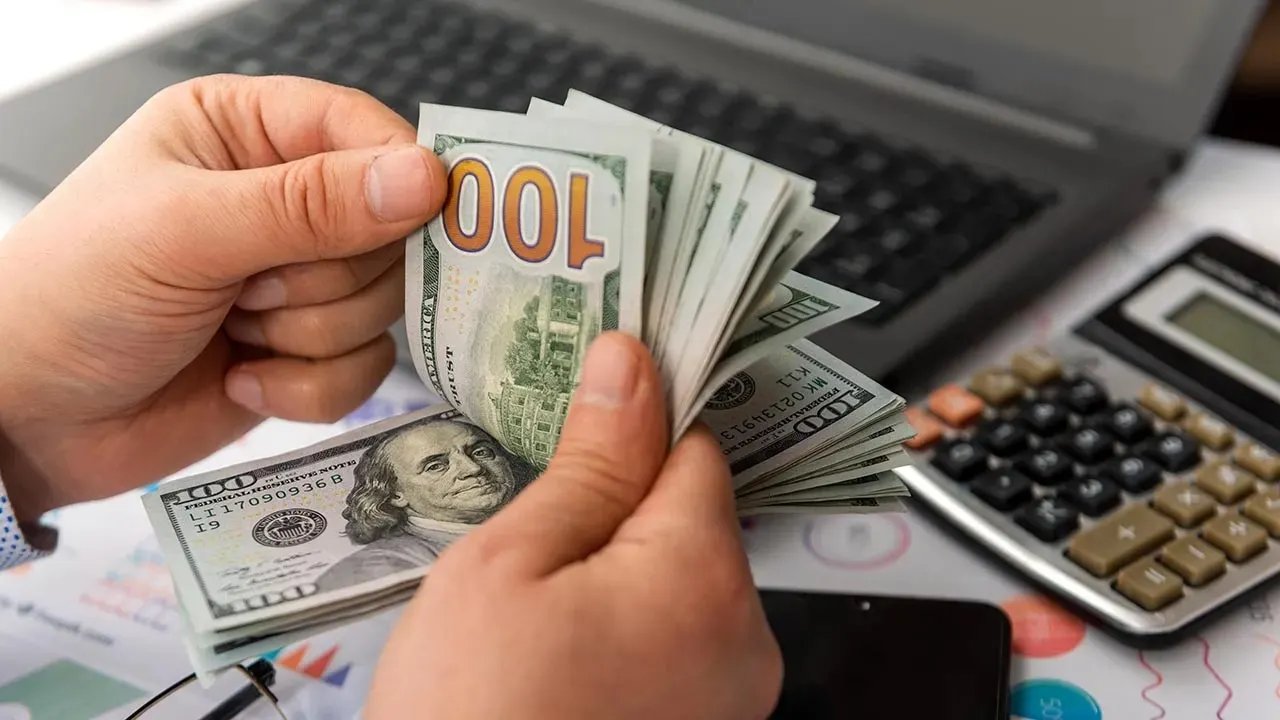 As Americans are crushed by affordability, growing trend of mayors pushing cash handouts as the answer