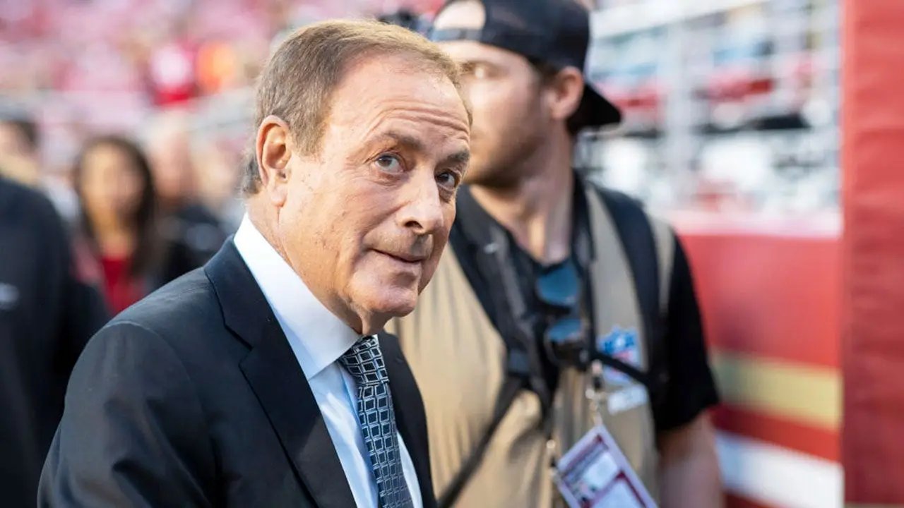 Al Michaels had another brutal showing, and NFL fans didn't let it slide