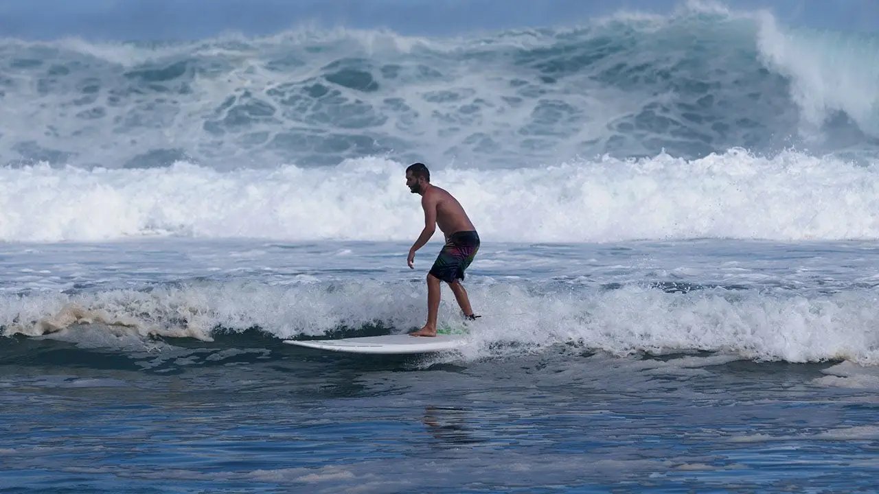 Australian surfer risked his life to save fellow surfer who had been attacked by a shark