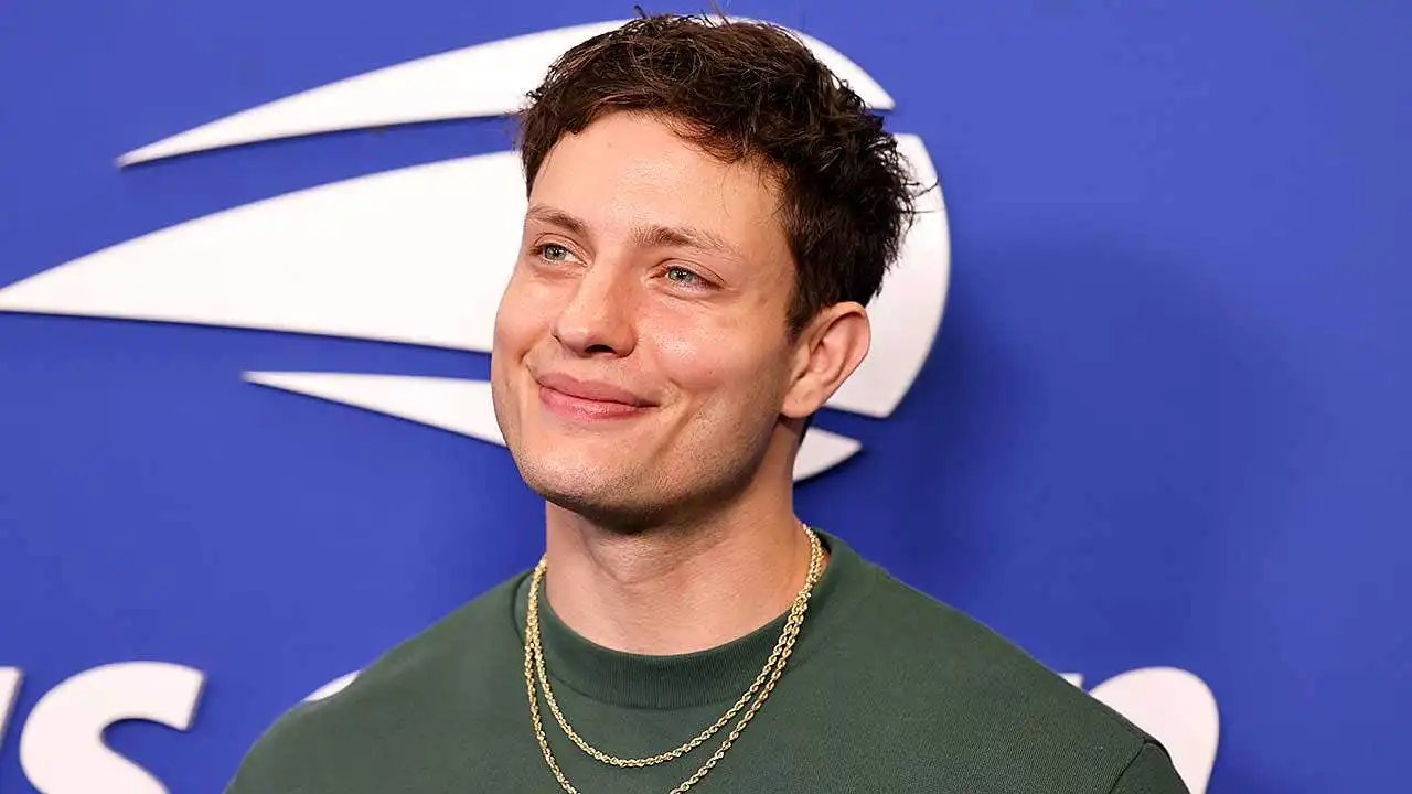Comedian Matt Rife says he ditched Hollywood's old playbook for success after hitting 'rock bottom'