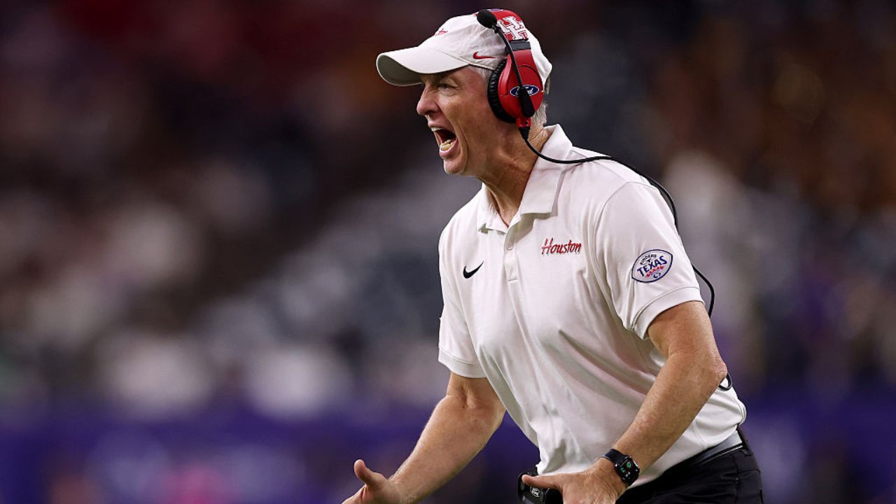 Houston Cougars vs. Texas Tech Red Raiders Friday night preview and over 53.5 prediction