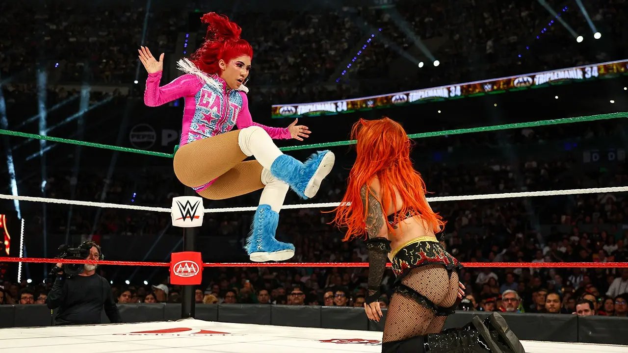 La Catalina ends Flammer's 1,128-day reign as AAA Reina de Reinas champion at Triplemania 34