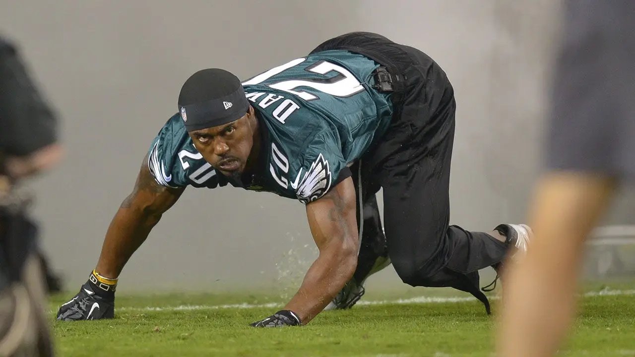 Lefties whine so much over White House's Brian Dawkins hype video that NFL steps in