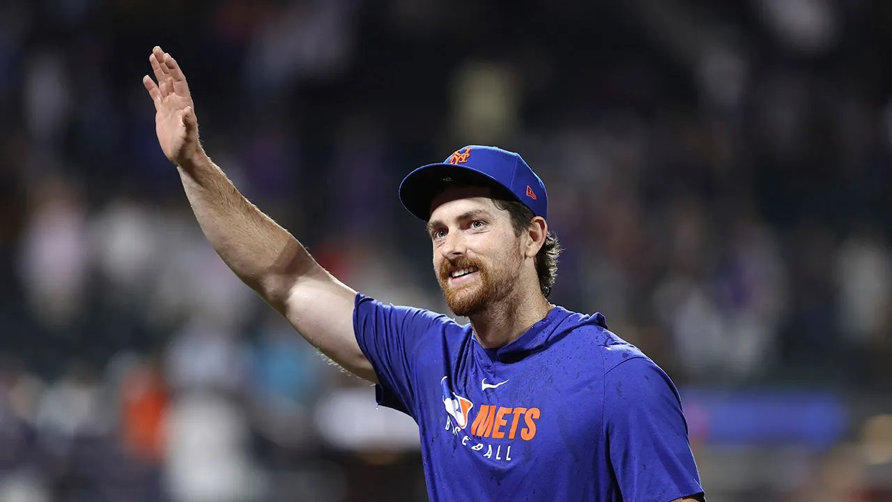Mets look to play spoiler as Nolan McLean takes the mound against struggling Texas Rangers