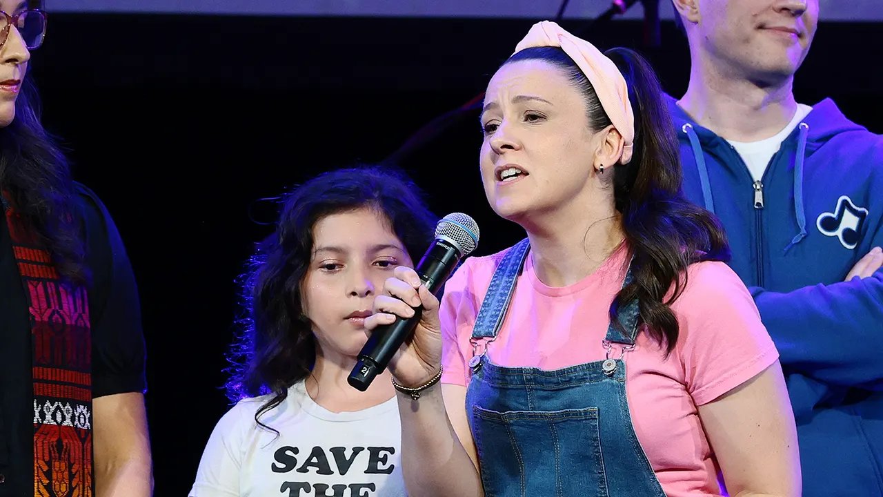 Ms Rachel urges 'every wealthy White celebrity' to match Macklemore's donation to Palestinian causes