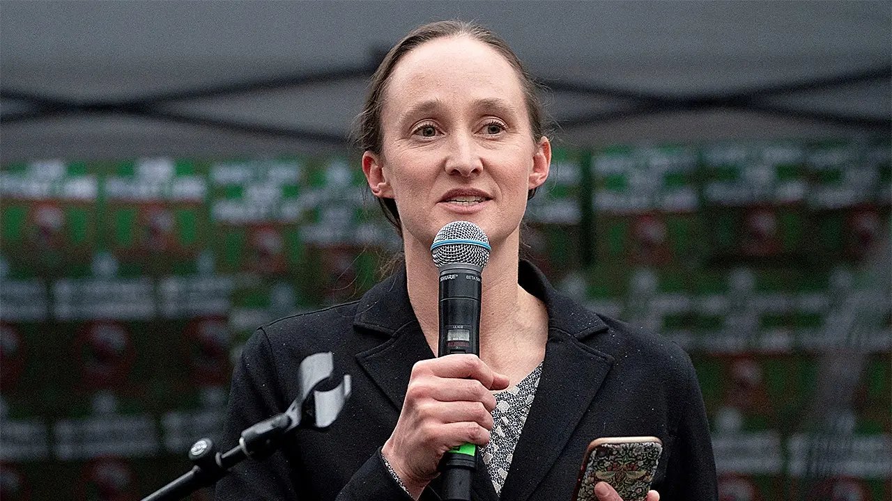 Socialist mayor’s new answer to rampant retail crime ignites fury: ‘Bandage on a bullet wound’
