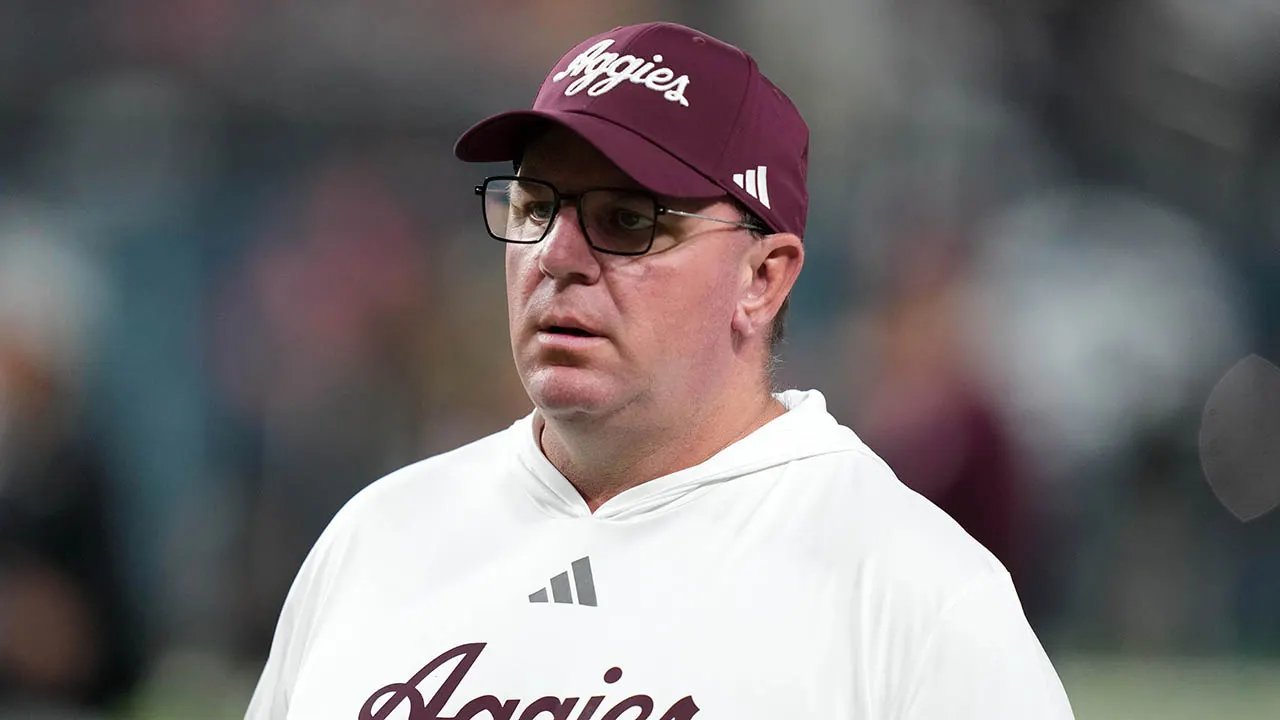 Texas A&M posts blank end zone teaser on social media, internet trolls understand their assignment