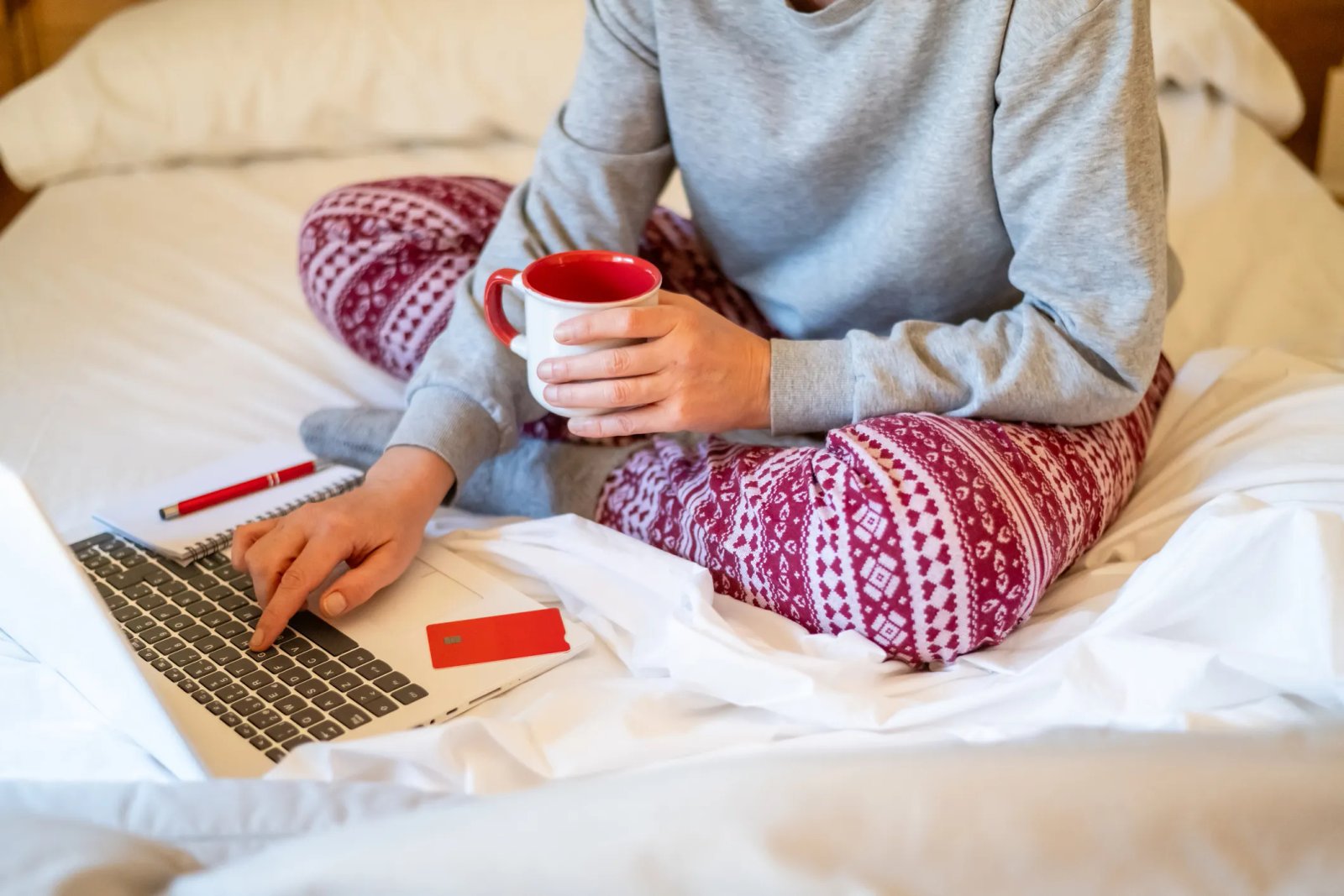 10 Amazon deals to kick off holiday shopping