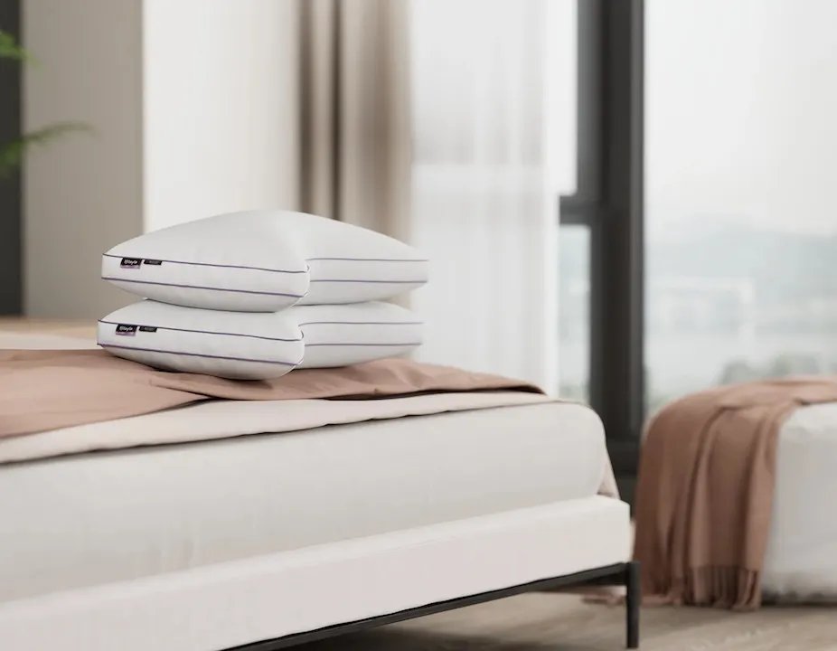 This Layla pillow gave me the side-sleeping support I’d been missing — now $119