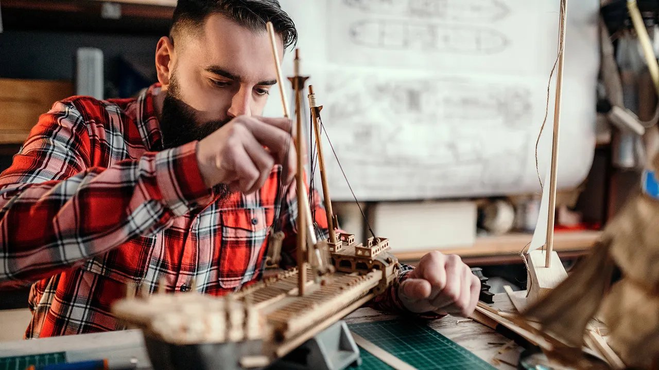 18 gifts for adults who love to build: Lego sets, model cars and mechanical kits