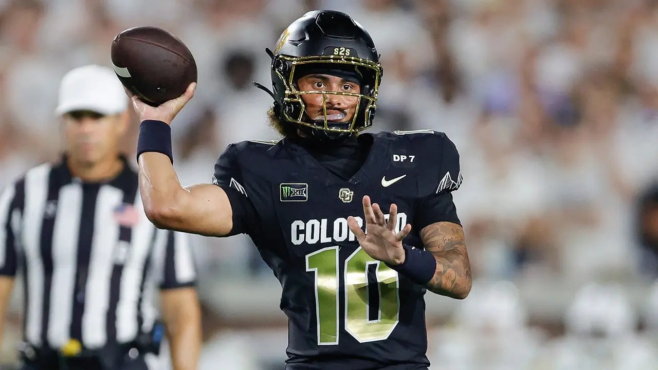 Colorado Buffaloes quarterback Julian Lewis recovering in hospital after medical emergency