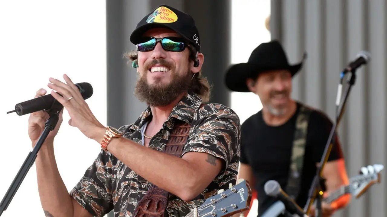 Country star Chris Janson admits he got 'a little cocky' before grueling Colorado elk hunt