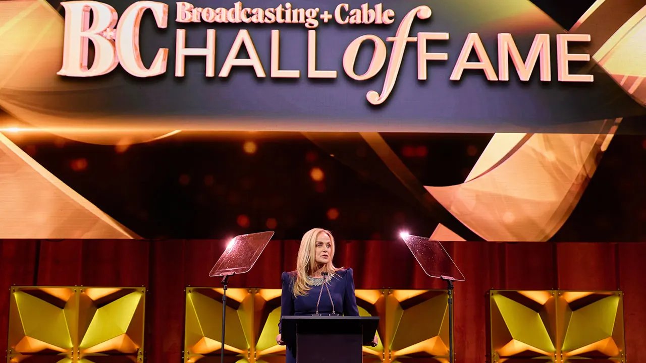 FOX News Media CEO Suzanne Scott inducted into Broadcasting+Cable Hall of Fame