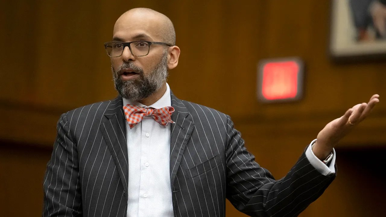 Judge who apologized to accused would-be Trump assassin lights up DOJ in Hunter Biden FBI case