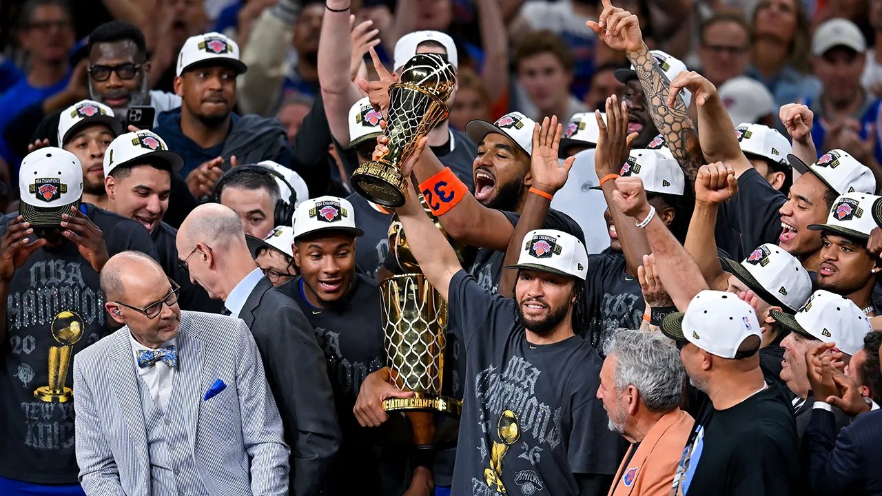 New York Knicks trip on opening night with T-shirt flub as they hang first banner in 53 years