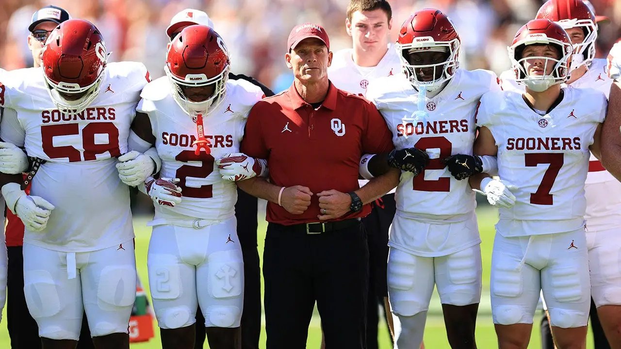 Oklahoma dismisses freshman wide receiver Jahsiear Rogers days before Red River Rivalry