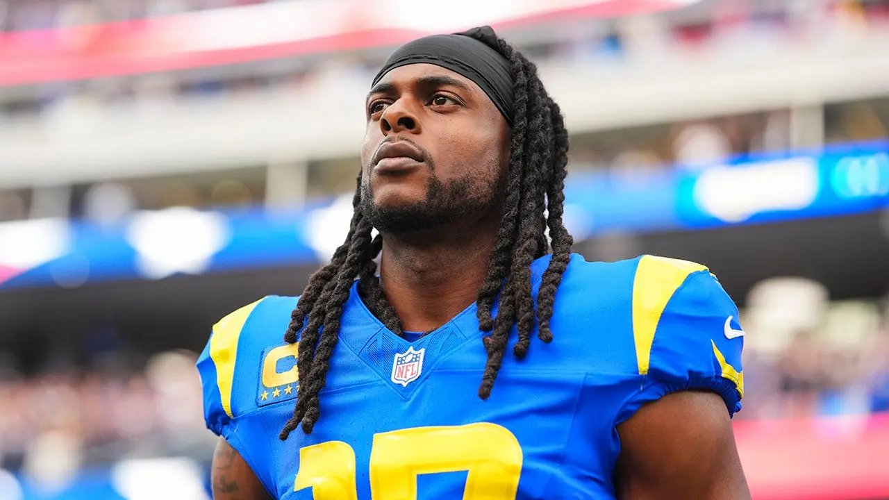 Rams lose Davante Adams for 6-10 weeks after receiver ruptures his hamstring, adding to team's injury woes