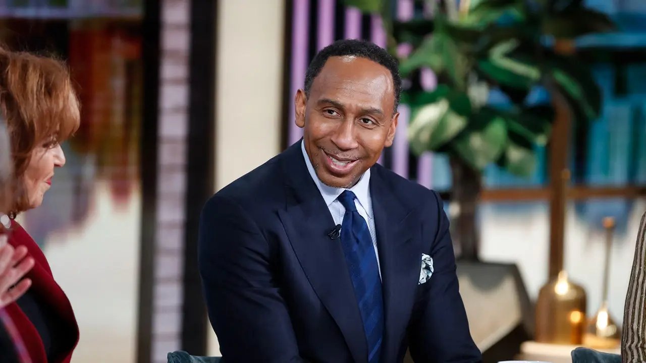 Stephen A Smith defends White House dinner with Trump