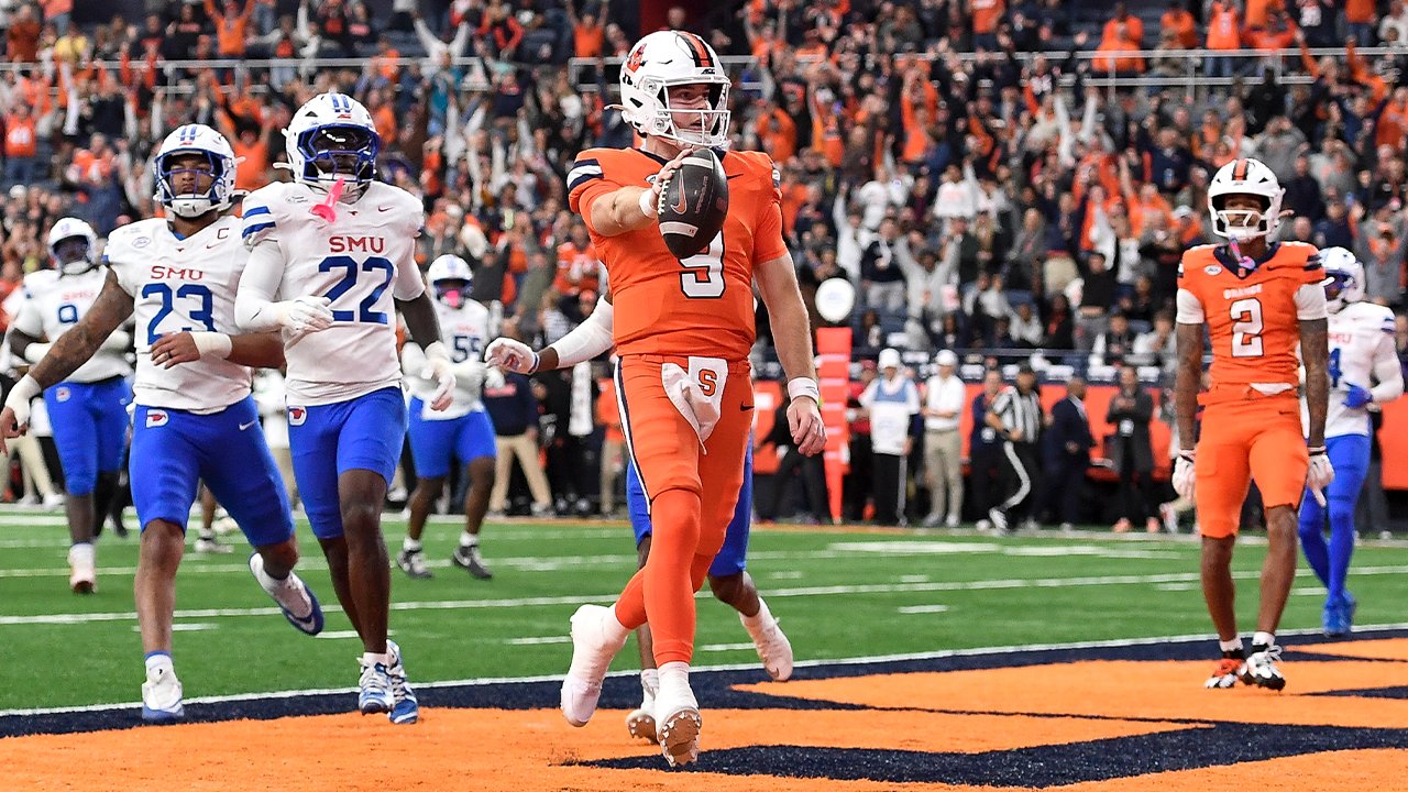 Syracuse stuns SMU 30-27 with a go-ahead touchdown with 17 seconds left for Halloween upset